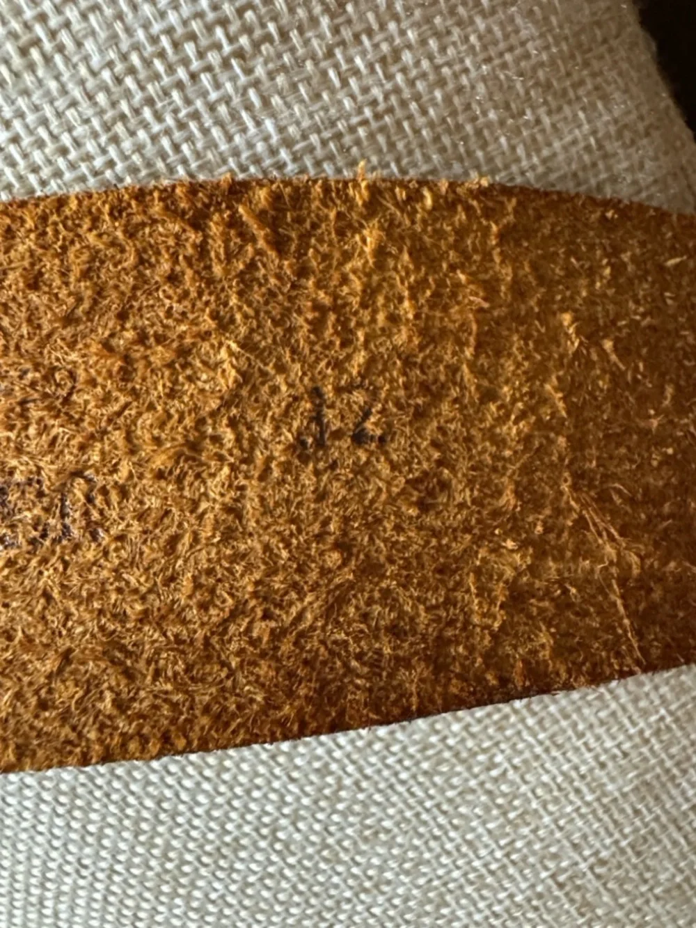 Brown distressed leather belt with torquoise color stones on metal buckle Sz 32